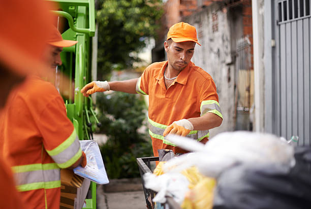 Best Basement Cleanout Services  in Larimore, ND