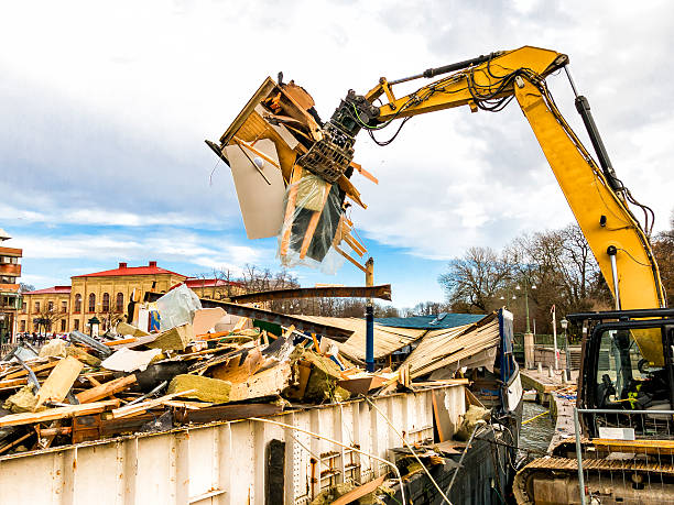 Best Household Junk Removal  in Larimore, ND